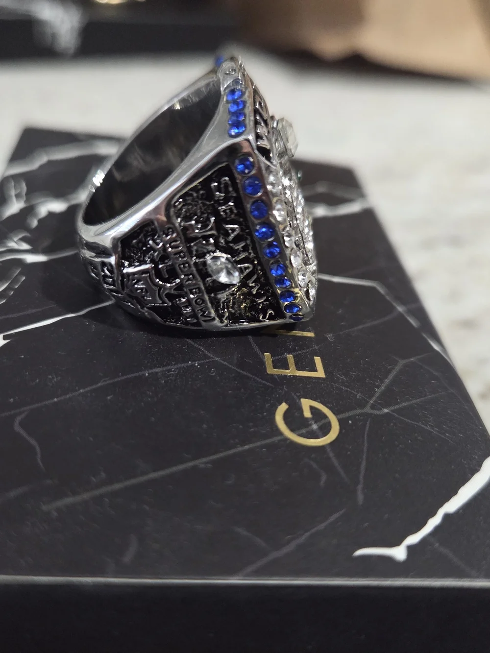 Champions World Ring Style Crystal Statement Ring - Silver